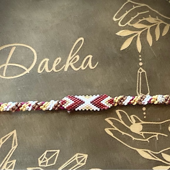 New Handmade Friendship Bracelet! - Picture 2 of 3